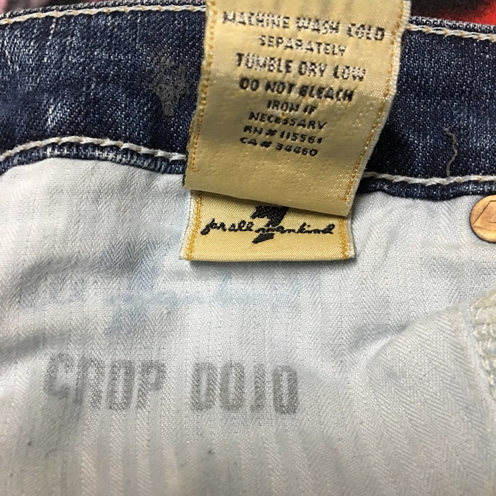 7 for All Mankind Distressed Crop Dojo Wide Capri - Picture 7 of 8